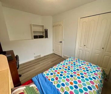 Room for rent | Calgary - Photo 1