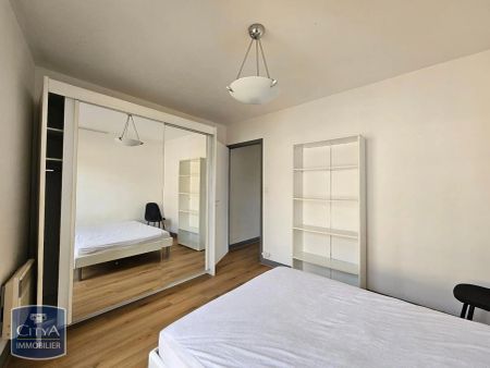 Appartement à louer 2 pièces - Photo 2