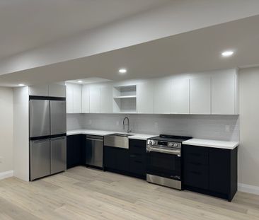 For Lease - 3881 Skyview Street, Mississauga, Ontario - Photo 1