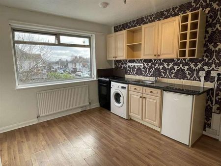 West End Road, Ruislip, HA4 - Photo 3