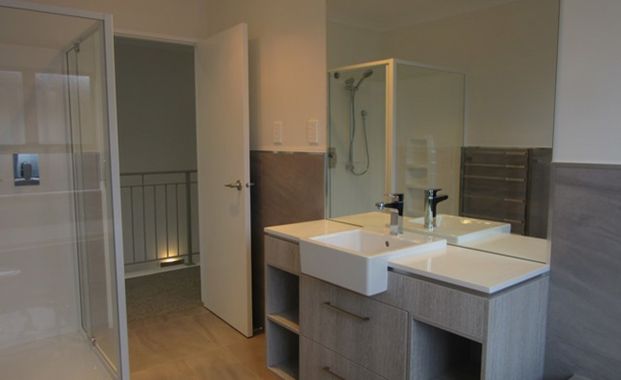 Greenhithe, 13 Mauku Lane - Photo 1