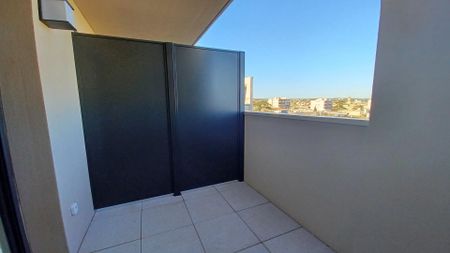 location Appartement T1 DE 29m² À NIMES - Photo 3