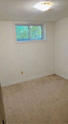 For Lease - 131 Paperbirch Crescent, London North, Ontario - Photo 4