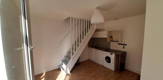 Location Appartement 1 pièce 24m² LILLE 59000 - Photo 2