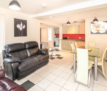 1 bedroom in a house share to rent - Photo 5