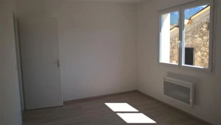 Location maison 4 pièces - 105.1m² à Saint-jean-de-moirans (38430) - Photo 3