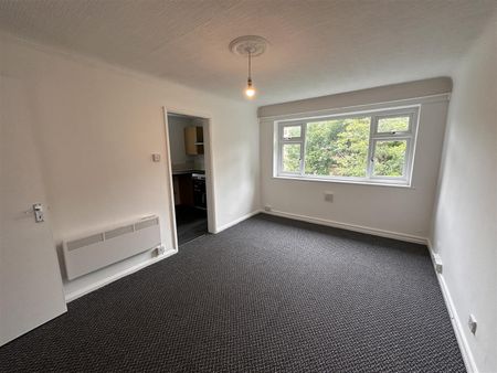 Linnet Lane, Liverpool, 2 bedroom, Flat - Photo 4