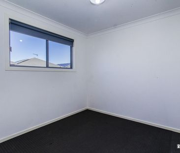 27 Empire Circuit, 2750, Penrith Nsw - Photo 1