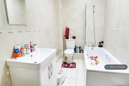 3 bedroom bungalow to rent - Photo 3