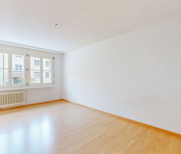 2.5 Zimmerwohnung in Pfungen - Photo 6