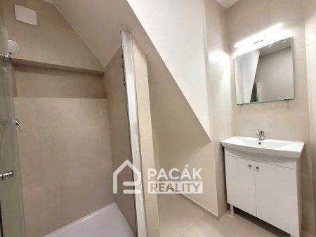Pronájem nového mezonetového bytu 3+kk 68 m - Photo 3