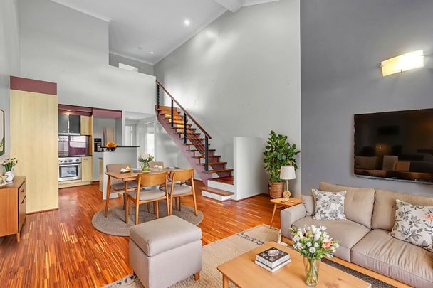 Light-Filled Inner-City Living on Boundary Street - Photo 1