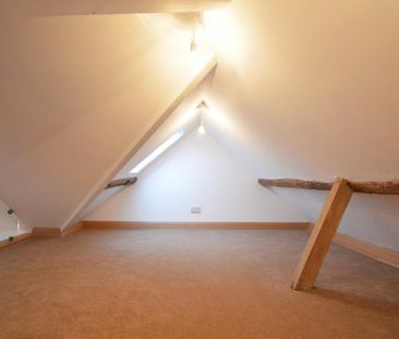 1 bedroom barn conversion to rent - Photo 4