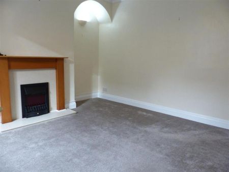 2 bedroom terraced bungalow to rent - Photo 2