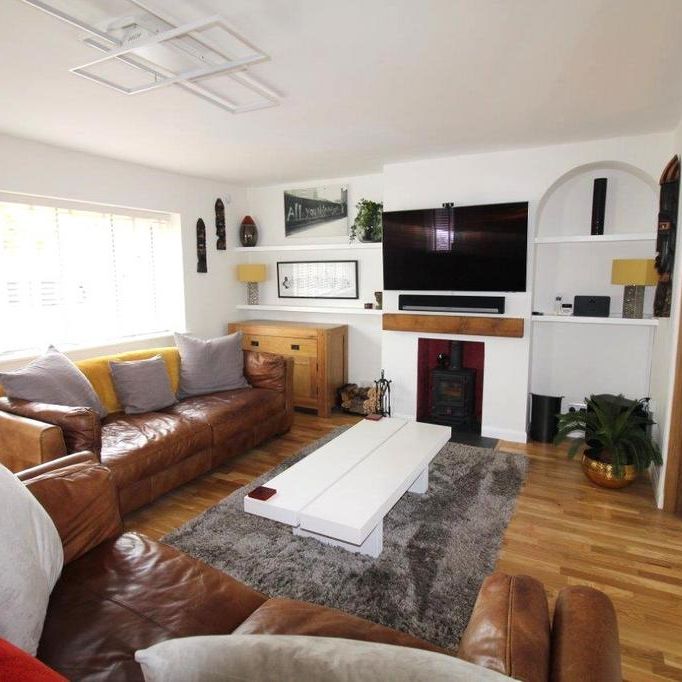 2 bedroom bungalow to rent - Photo 1