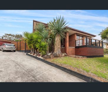 98 Ashleigh Avenue, Frankston, Vic 3199 - Photo 2