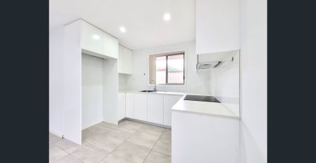 Charming, Comfortable And Convenient - Photo 3