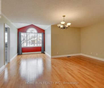 11 WESTMEATH CRESCENT - Photo 1