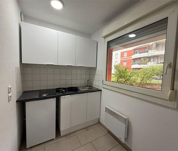 Location Appartement 1 pièce 39m² - Photo 5