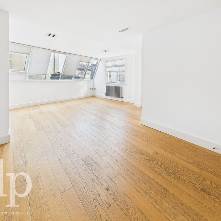 2 Bedroom Apartment, Wellington Street, Covent Garden, WC2E - Photo 1