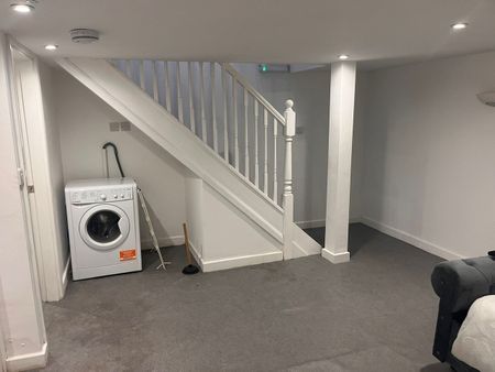 1 Bed Flat, Mountgrove Road, N5 - Photo 3