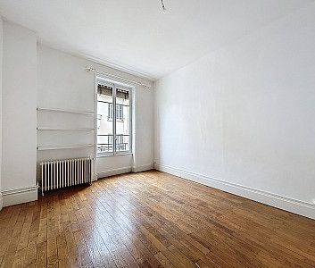 LYON 3 - T 3 - Photo 6