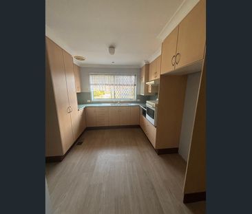 1/4 Johnson Close, Raymond Terrace, NSW 2324 - Photo 1