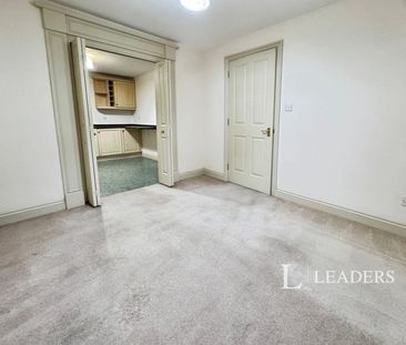 2 bedroom cottage to rent Middleton Court, Lewes Road, Westmeston, BN6 - Photo 3