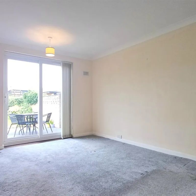 St. Marys Crescent, Tickhill, Doncaster - Photo 1