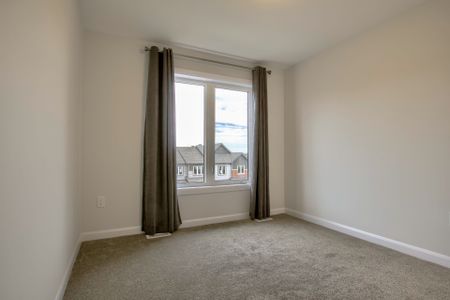 For Lease - 280 Elsie Macgill Walk, Kanata, Ontario - Photo 5
