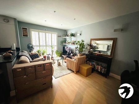 2 bedroom property to rent - Photo 2