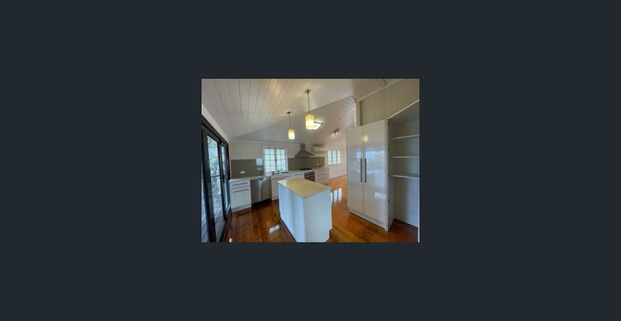 Contemporary 2 Bedroom Home Railway Estate Location - Photo 1