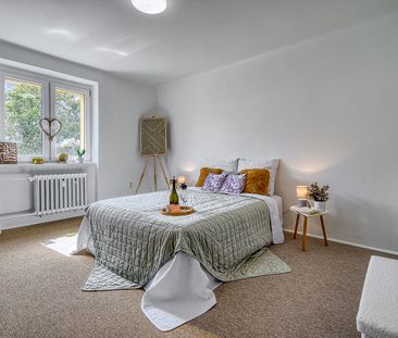 Pronájem bytu 2+1 57 m² - Photo 2