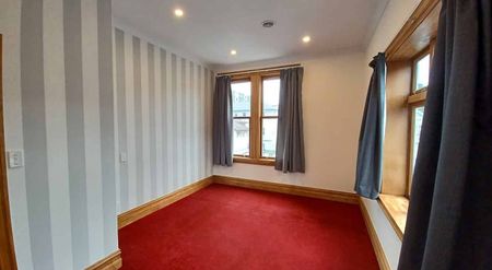 2-Bedroom Apartment - Photo 2