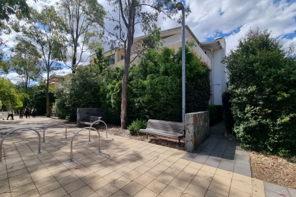 RENOVATED 3 BEDROOM DOUBLE STOREY APARTMENT WITH NEW FLOORING THROUGH-OUT - Photo 1