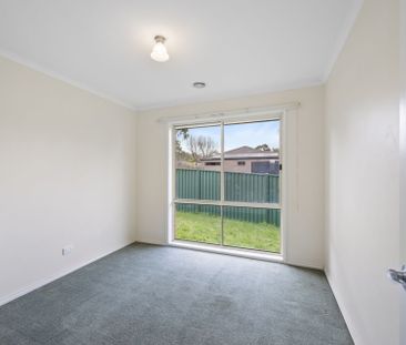 1 Pennyweight Place, Canadian Vic 3350 - Photo 5