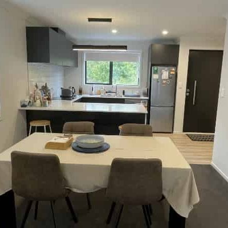 Easy Living in Whitby - Photo 1