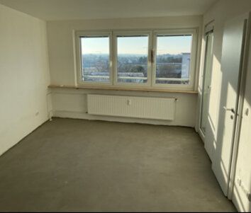 Schöne Zweizimmerwohnung, mit traumhaften Ausblick! Frische renoviert! - Foto 1