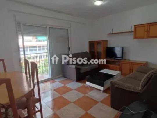 Piso en alquiler en Alameda - Photo 1