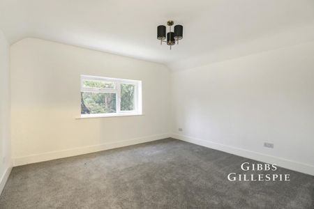 6 bedroom detached house to rent - Photo 3