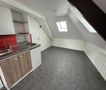 Location Appartement 1 pièce 9m² OCTEVILLE 50130 - Photo 1