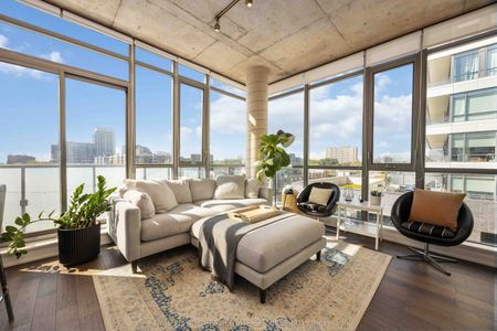 8 Gladstone Lofts - Photo 3