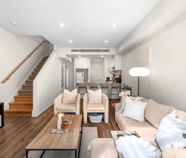 Stylish, Spacious & Perfectly Located - Photo 2