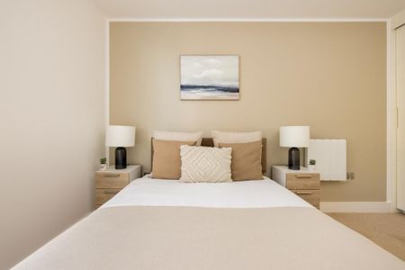 1 bedroom ground floor flat to rent - Photo 2