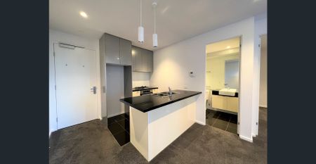 Fabulous Two Bedroom in Southbank Grand! - Photo 3