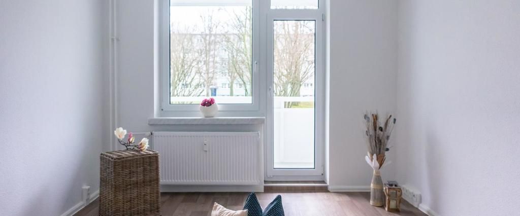 5-Raum-Familienwohnung mit Balkon und 2 Bädern - Photo 1