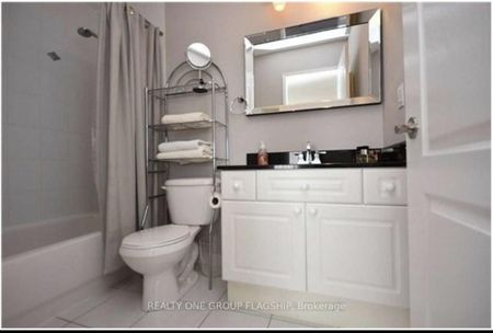 For Lease - 5530 Glen Erin Drive Unit# 166, Mississauga, Ontario - Photo 3