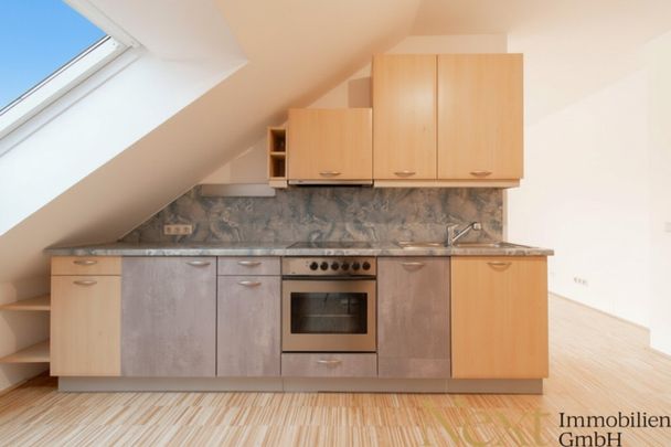 Gemütliche 2-Zimmer-Wohnung inkl. Küche, Terrasse und Tiefgargenparkplatz in Traun zu vermieten! - Photo 1