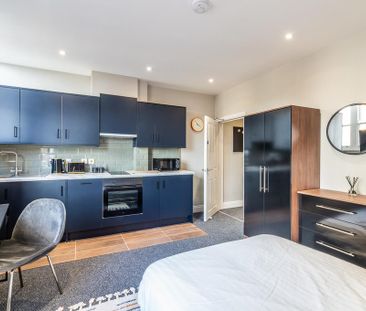 Studio to rent - Photo 3