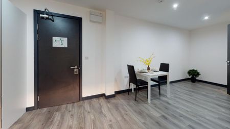 Studio to rent - Photo 2